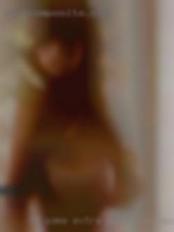 5'9 some extra pudge on couples me.