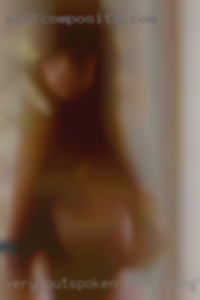 Very outspoken in Lexington, looking chat cougar sexy maybe meet.